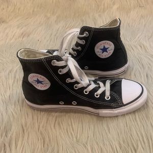 Converse Black Hi Top Chucks size 5 women’s